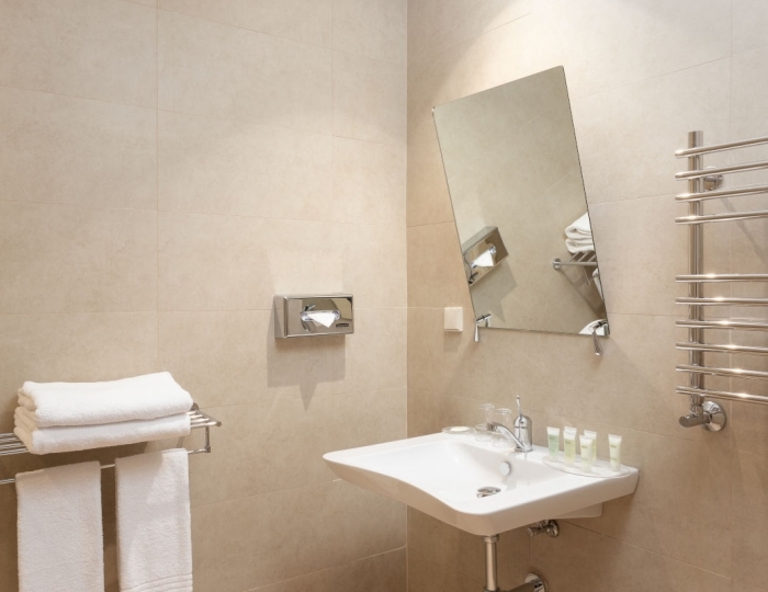 Номер для гостей с ограниченной мобильностью - Отель Courtyard Marriott Sochi Krasnaya Polyana / Кортъярд Марриотт Сочи Красная Поляна