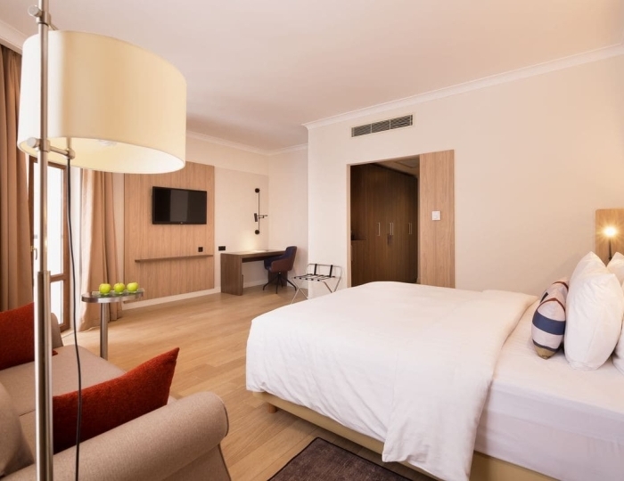 Делюкс - Отель Courtyard Marriott Sochi Krasnaya Polyana / Кортъярд Марриотт Сочи Красная Поляна