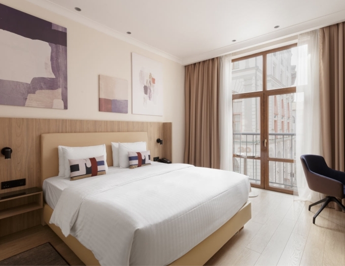 Стандарт с одной двуспальной кроватью - Отель Courtyard Marriott Sochi Krasnaya Polyana / Кортъярд Марриотт Сочи Красная Поляна