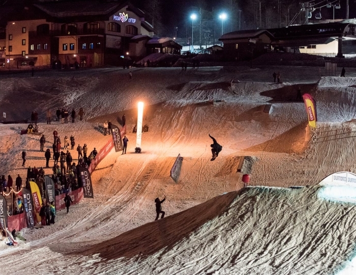 Зимние развлечения на территории курорта Красная Поляна  - Отель Courtyard Marriott Sochi Krasnaya Polyana / Кортъярд Марриотт Сочи Красная Поляна