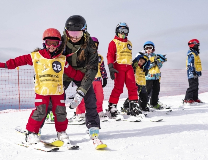 Зимние развлечения на территории курорта Красная Поляна  - Отель Courtyard Marriott Sochi Krasnaya Polyana / Кортъярд Марриотт Сочи Красная Поляна